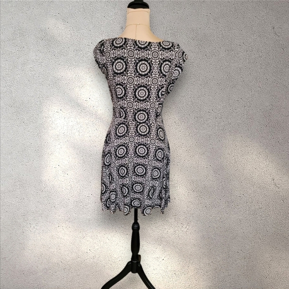 Abercrombie And Fitch Dress - Picture 3 of 5